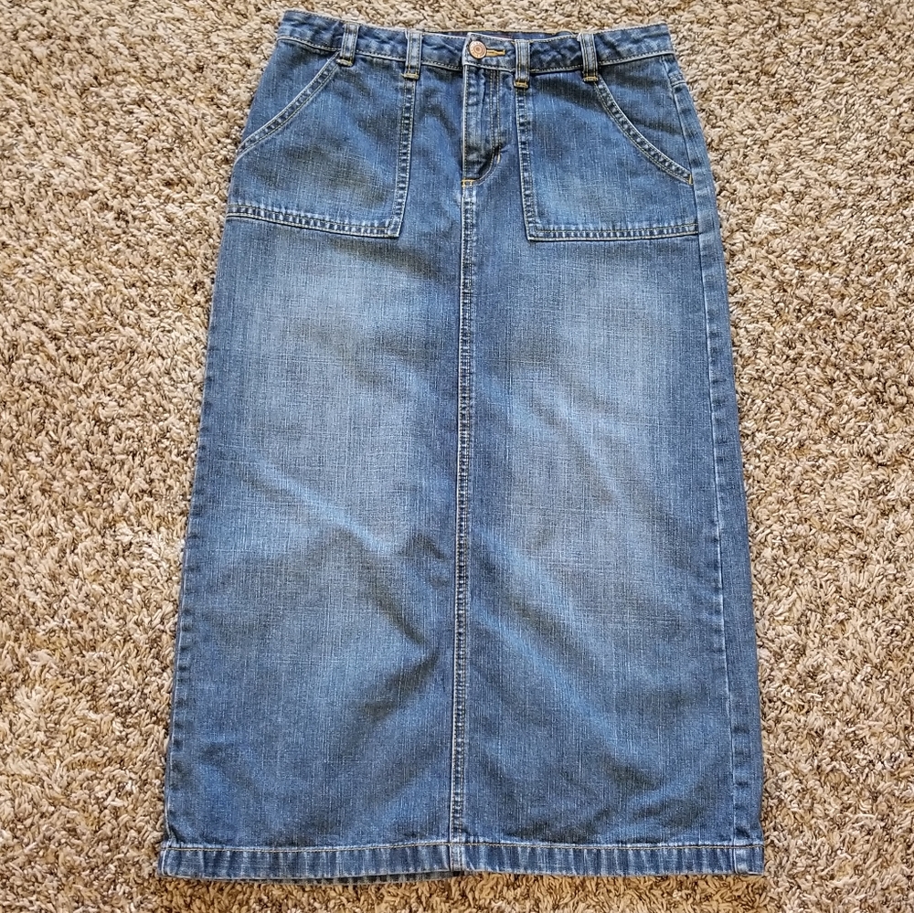 🌻Old Navy Jean Skirt 🌻